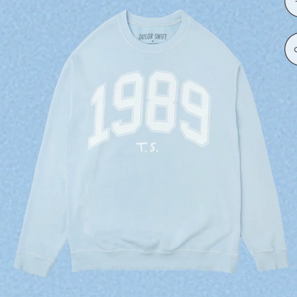 Taylor Swift Official 1989 Crewneck Blue 🦋
